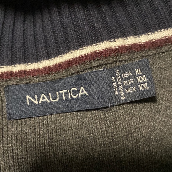 Men’s pullover - Picture 2 of 2